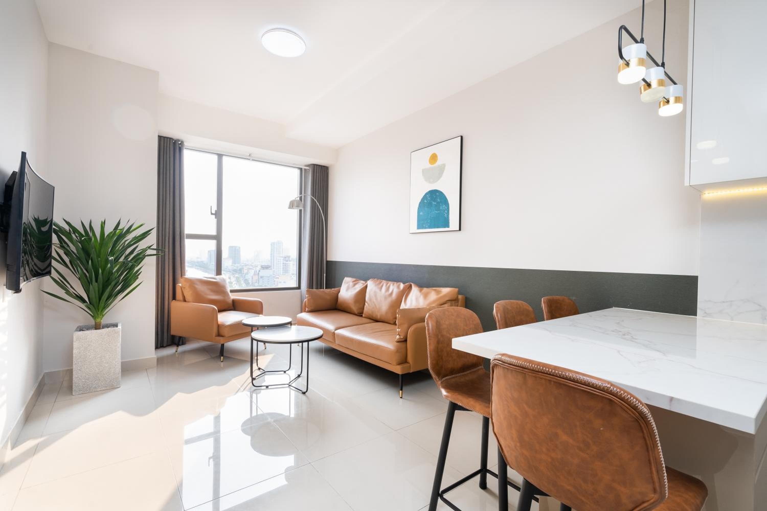 Hotel MIN' Apartment - Rivergate Residence Downtown Bui Vien - FREE POOL - Image 1