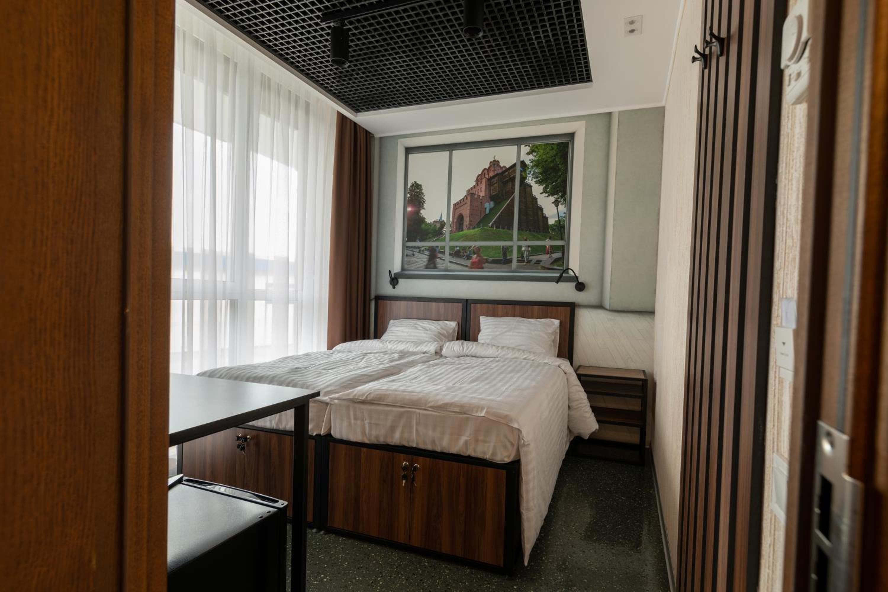 MISTO capsule hotel