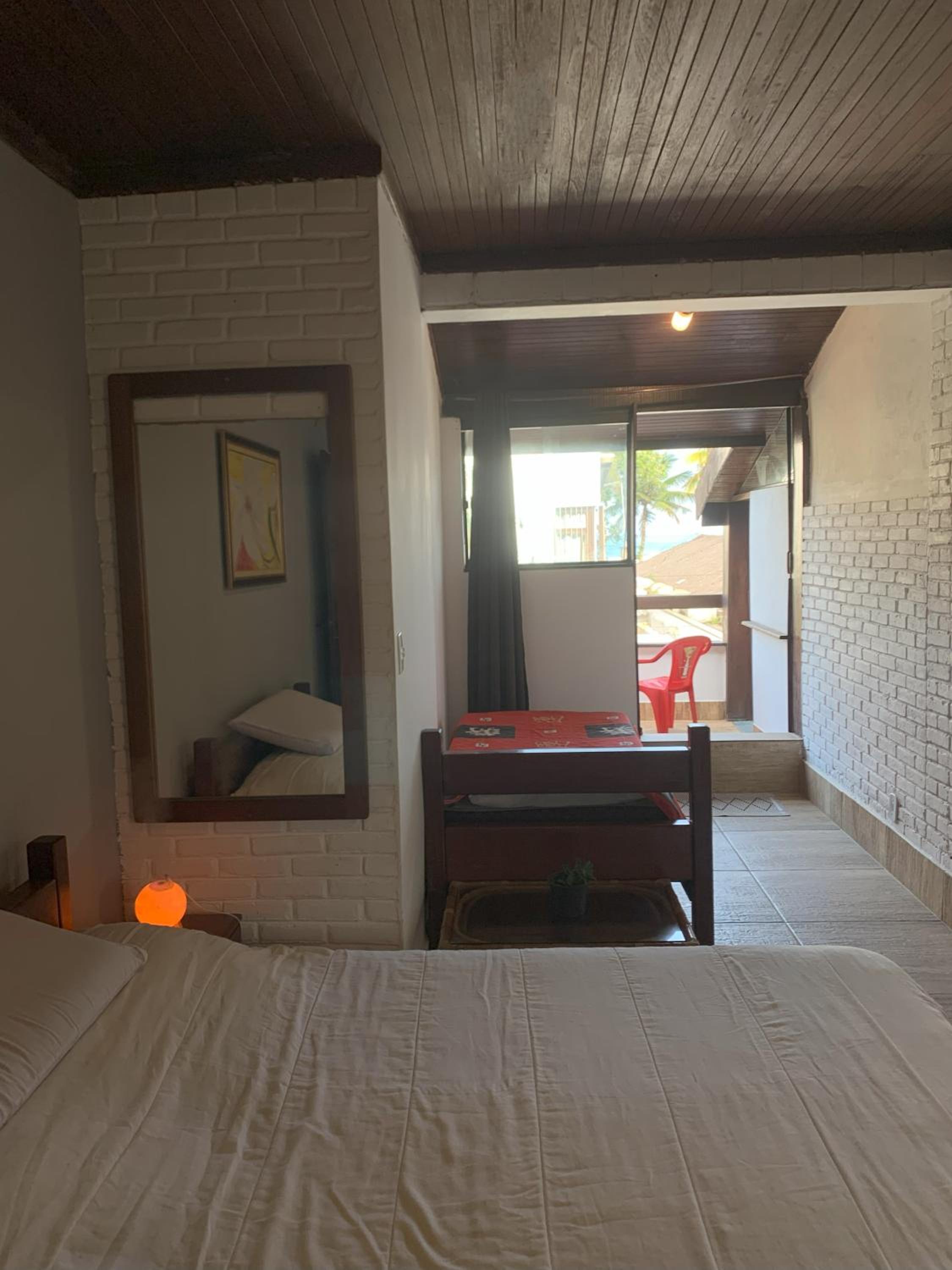 Canto das Toninhas Guest House