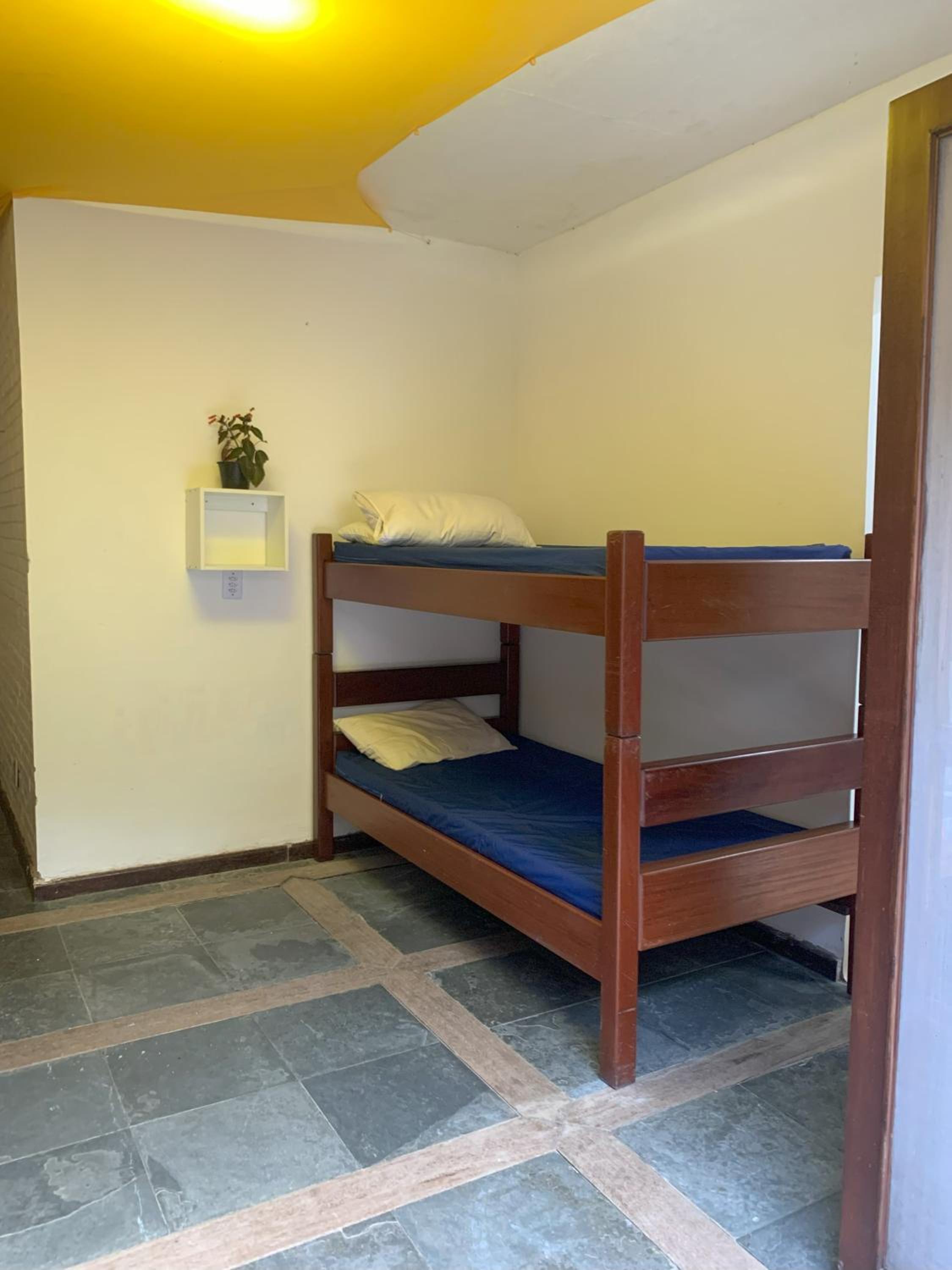 Canto das Toninhas Guest House