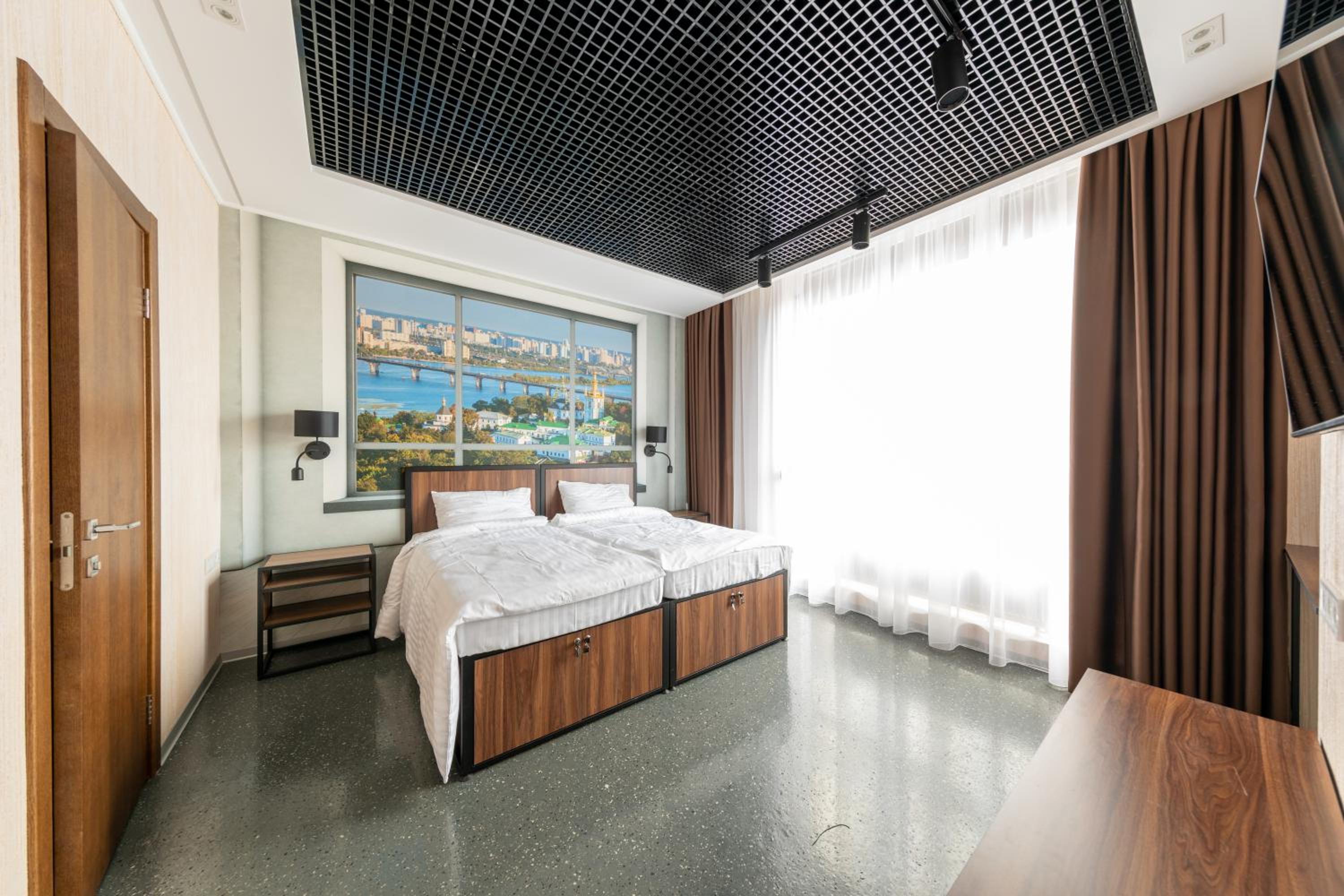 MISTO capsule hotel