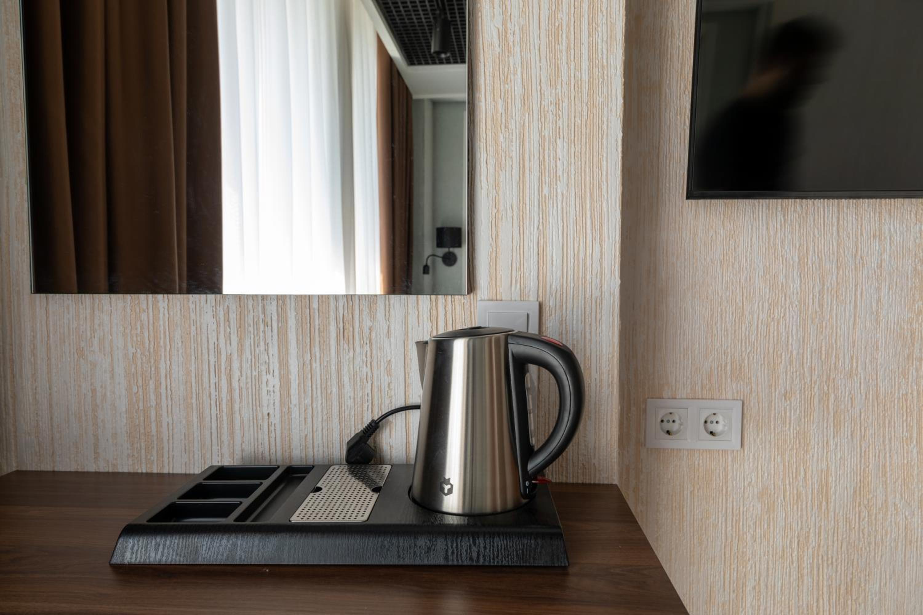 MISTO capsule hotel