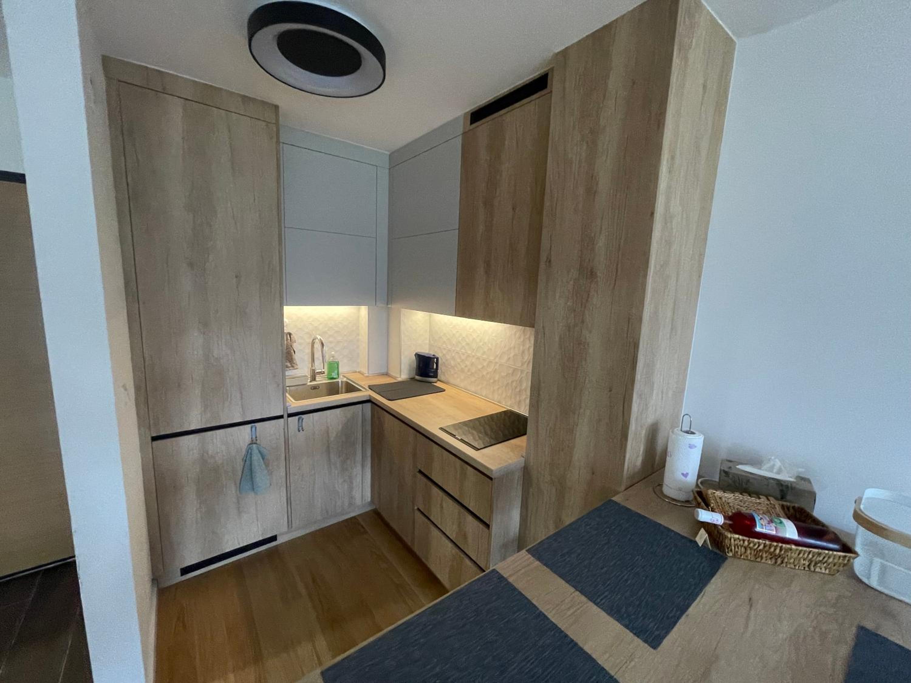 Apartment M