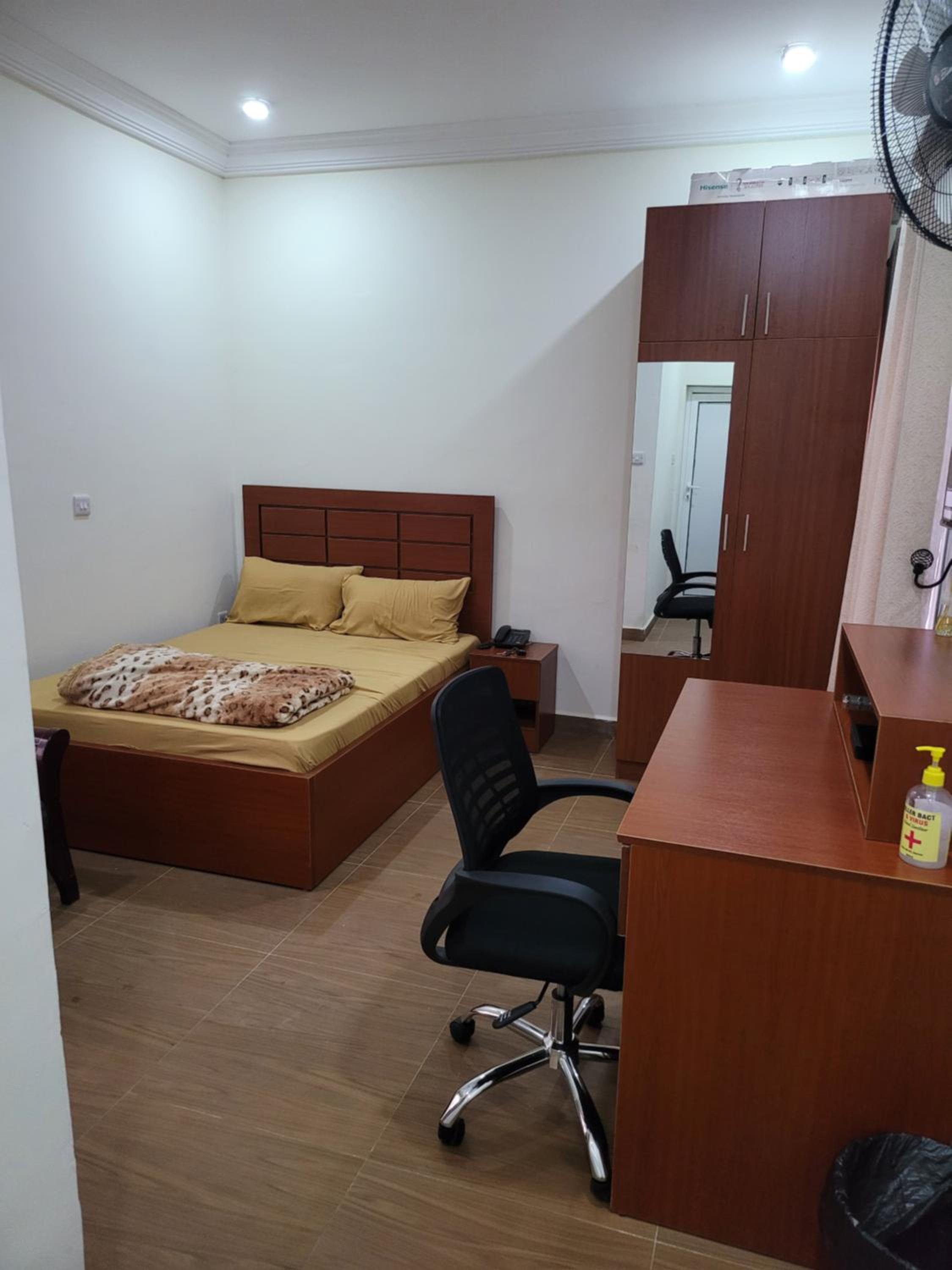 hotel room