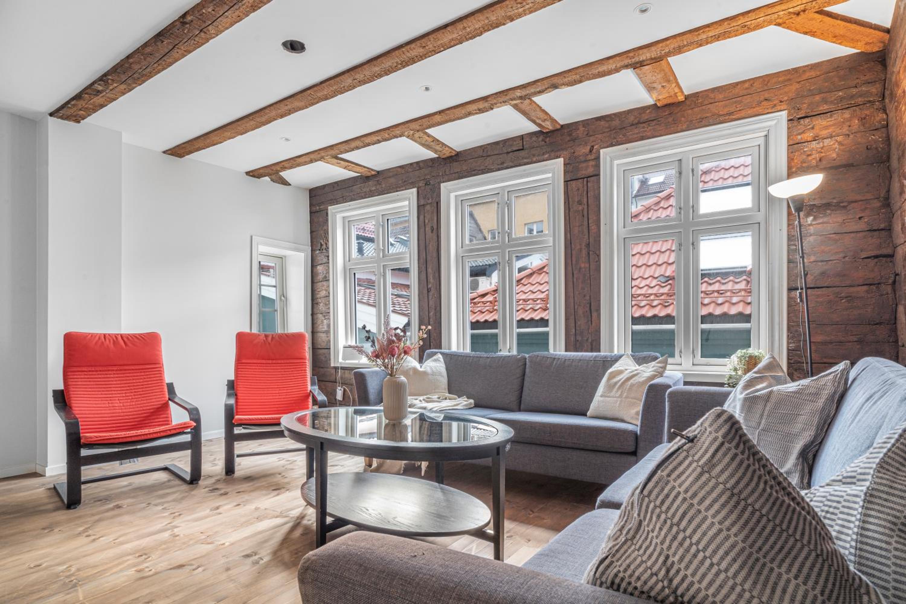 Bergen Vacations - Four-Story Central City House! Newly Renovated! - Property Image 15
