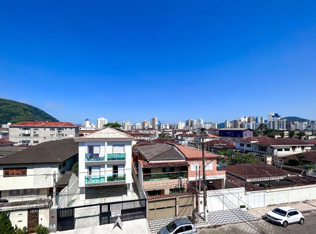 Ótimo apartamento a 850m Praia do Gonzaguinha - SP