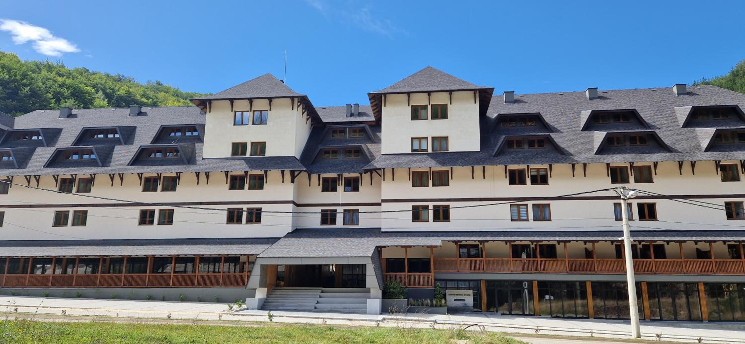 AURORA Bela reka C117, Brzeće view 3