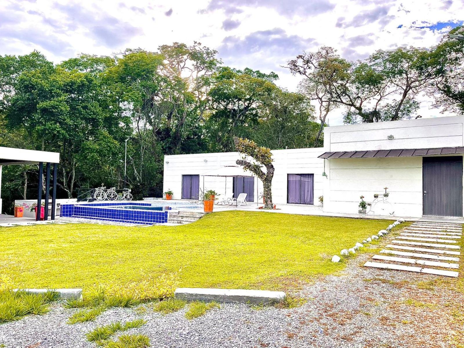 Villa Lupe