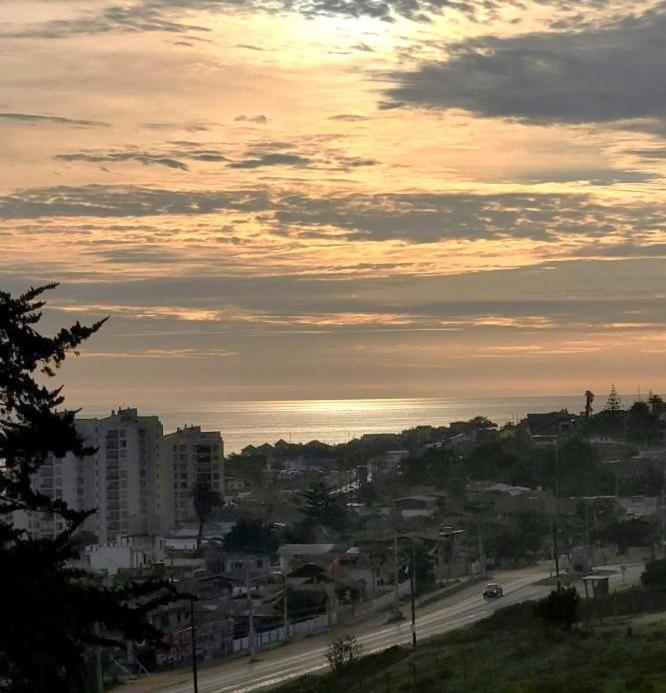 Lindo Departamento en El Tabo, Condominio Vista Mar