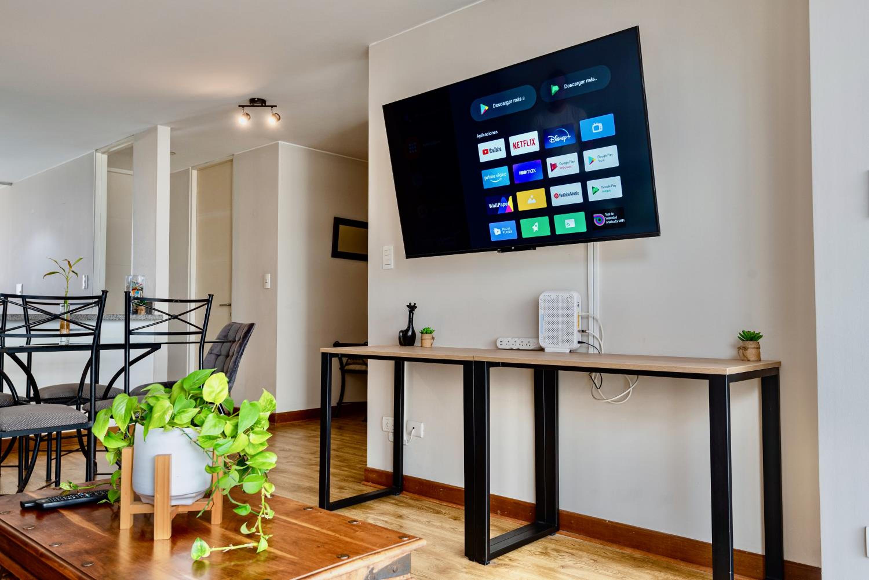 ALU Apartments - Miraflores Boardwalk, Wifi 70M view 5