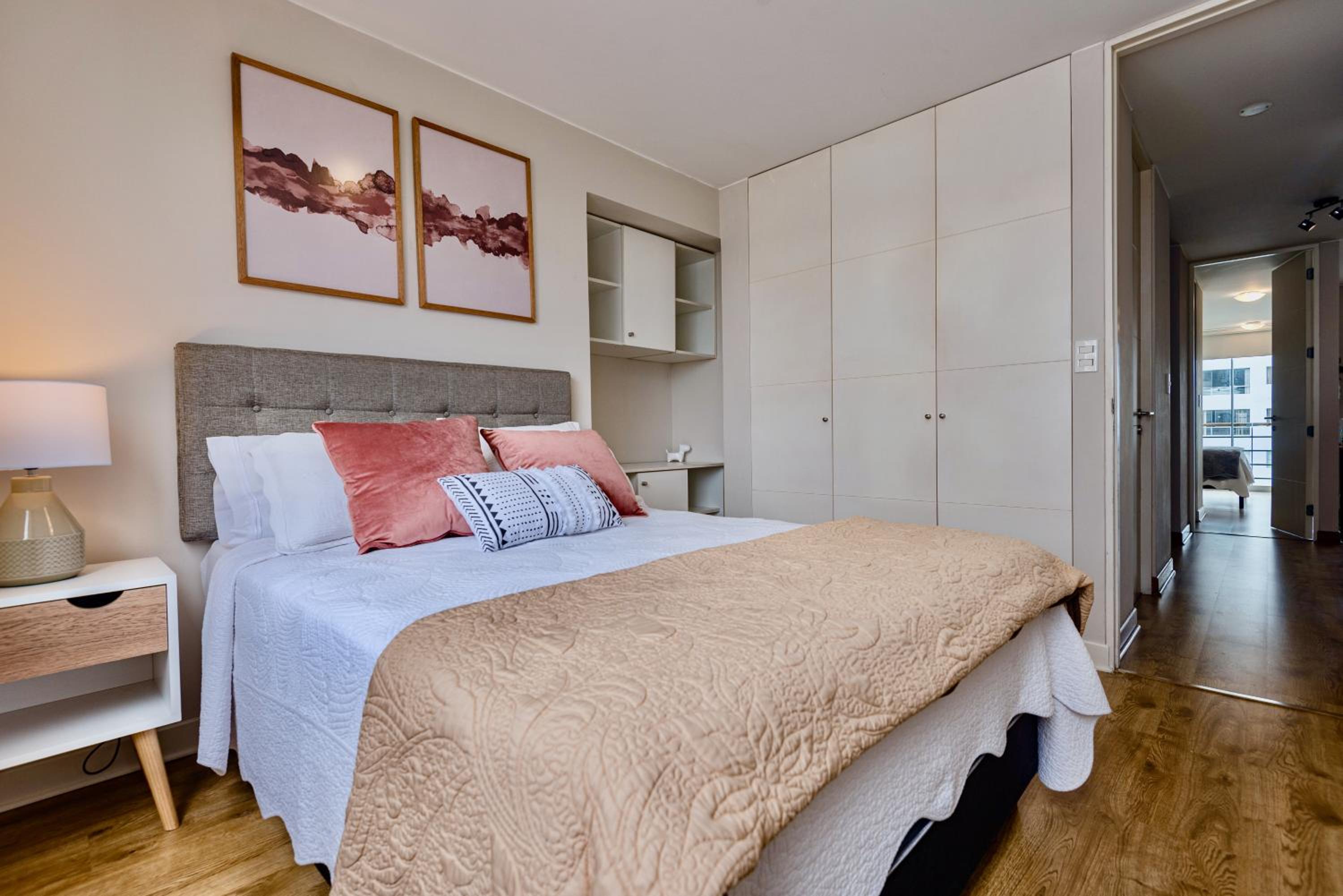 ALU Apartments - Miraflores Boardwalk, Wifi 70M view 2
