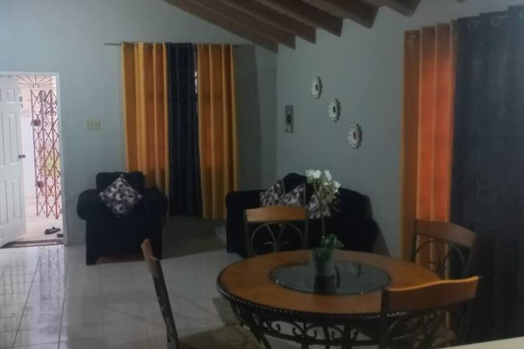 Oak Villa Montego Bay 2 Entire view 2