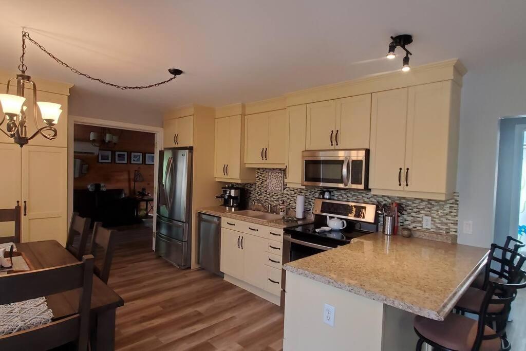 Lochaber Lakeview Cottage