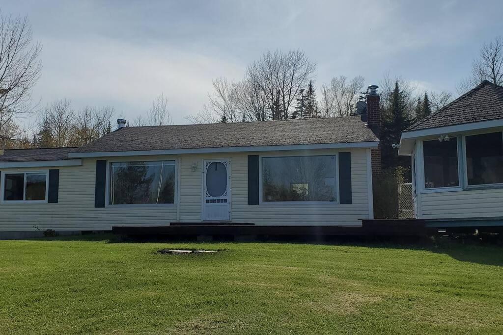 Lochaber Lakeview Cottage