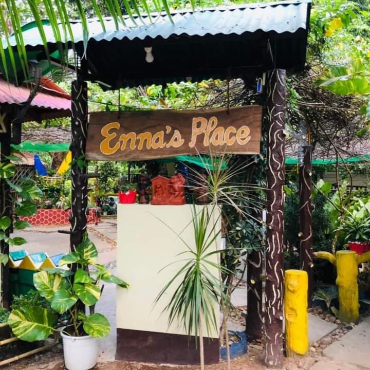 Enna's Place view 3