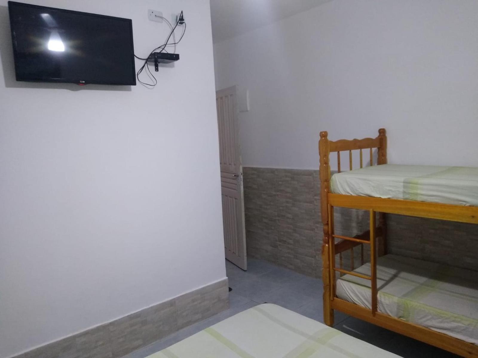 Chalés Bielle de Ubatuba com ar condicionado com piscina e cozinha