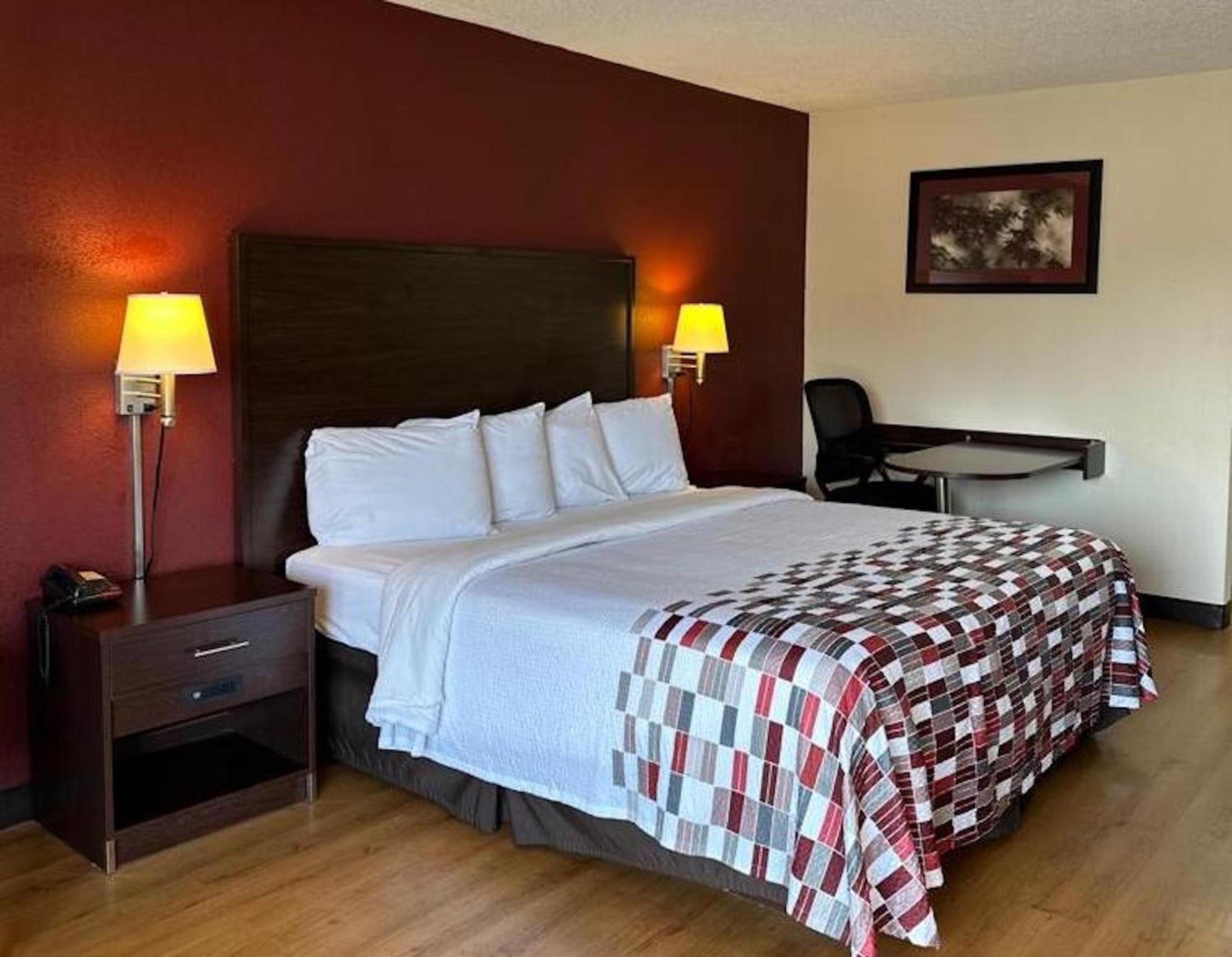 Red Roof Inn Fredericksburg South