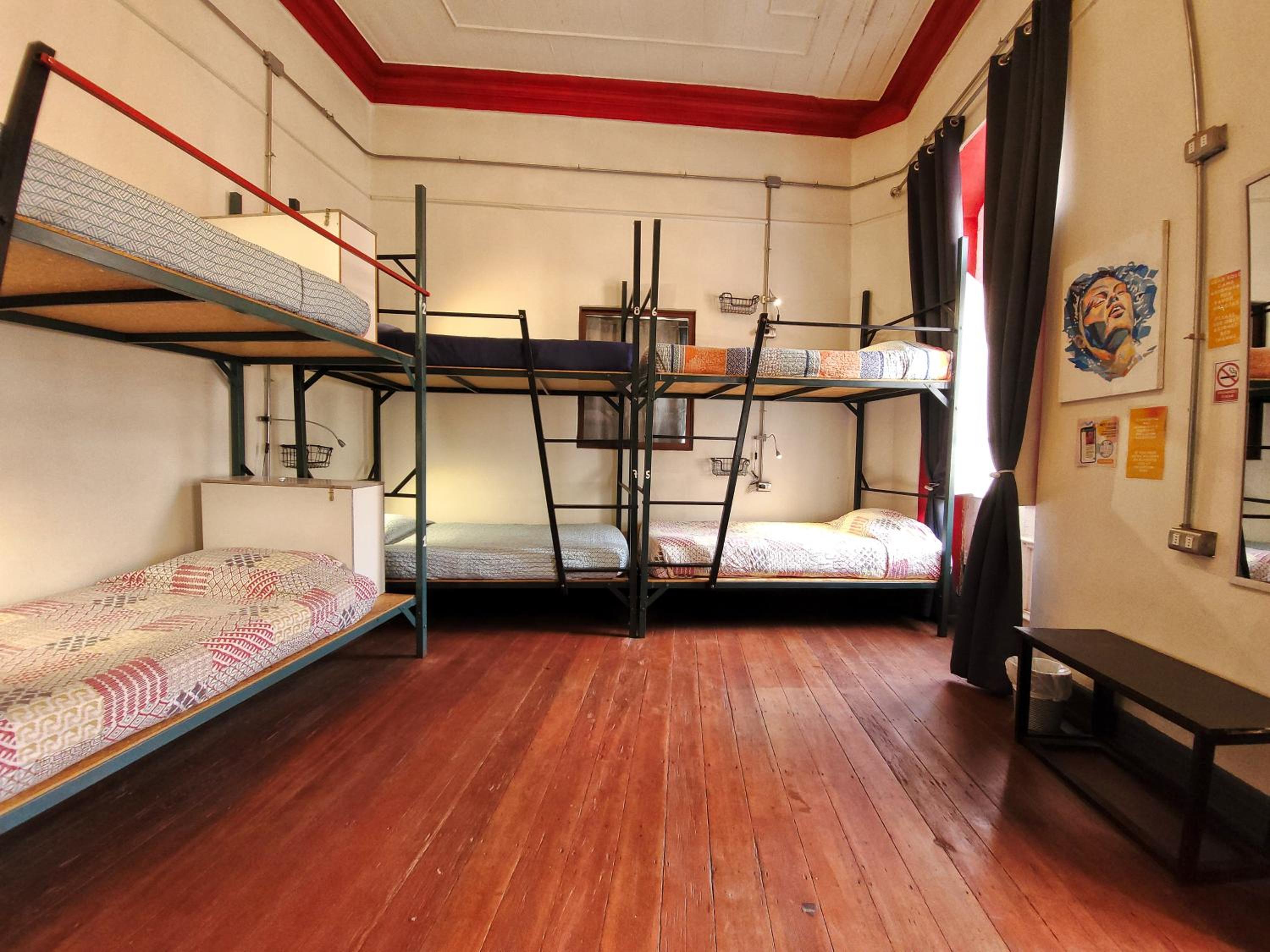 Maki Hostel Valparaiso, photo 47
