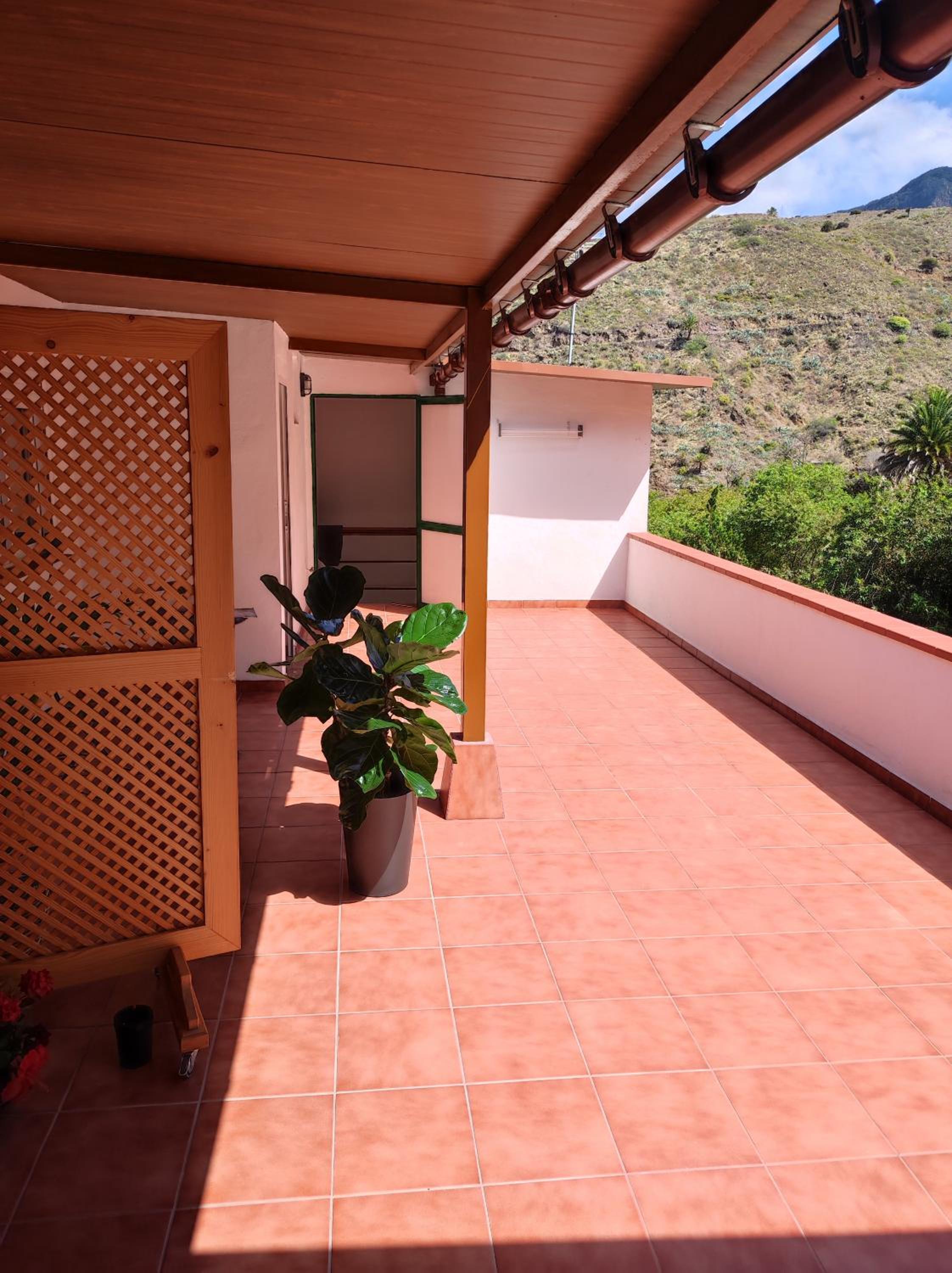 CASA DONELA