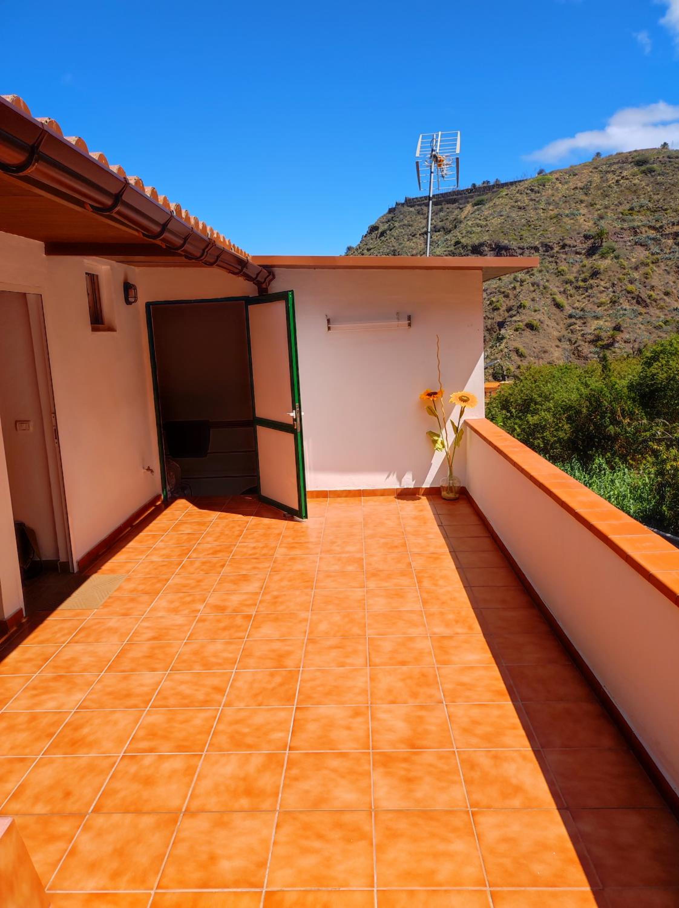 CASA DONELA