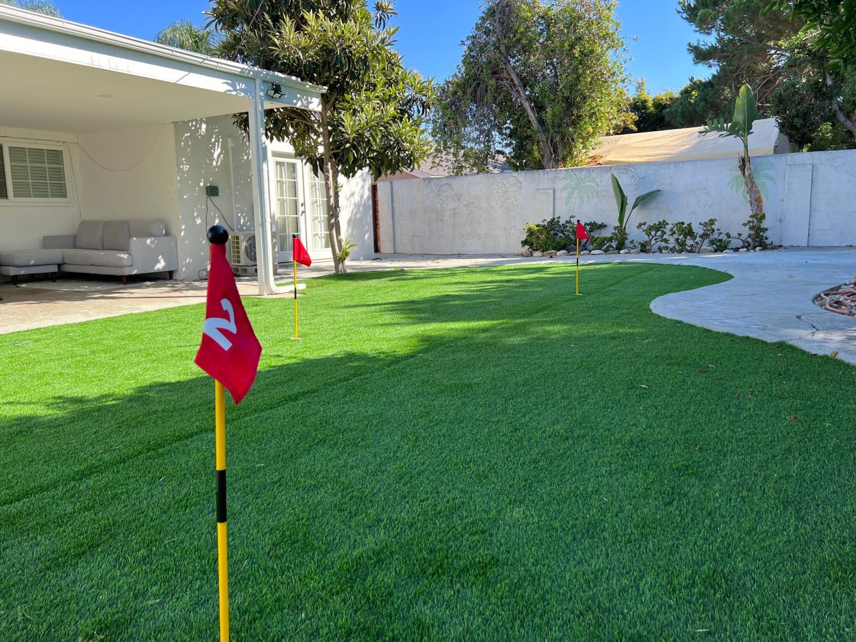 Modern 4 King Beds, Beautiful Large Backyard, Golf, WFH, Long Stays, WI-FI, FWY, 25 mins to Beach view 5