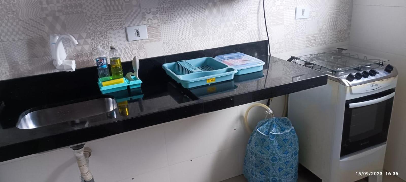 Casa condomínio Temporada 2 dorm Praia Grande SP
