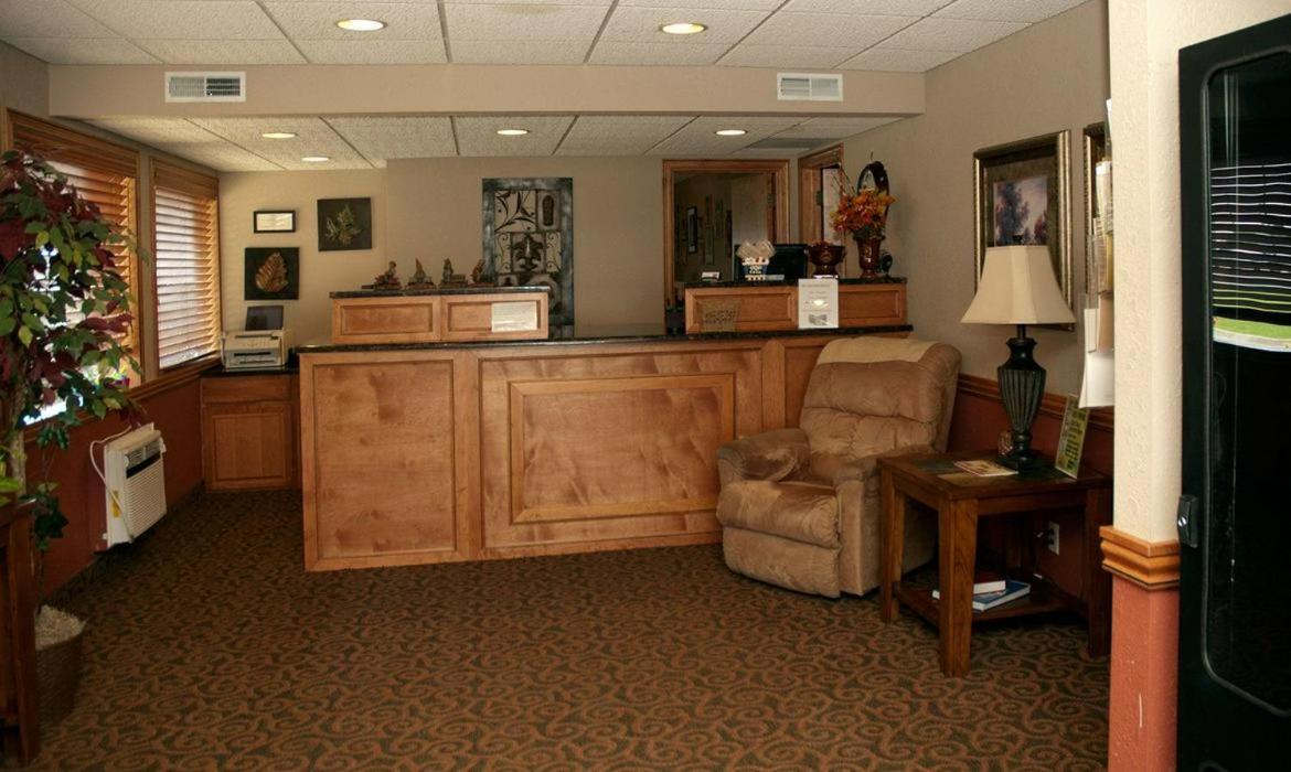 Big Bend Traveler's Inn view 3