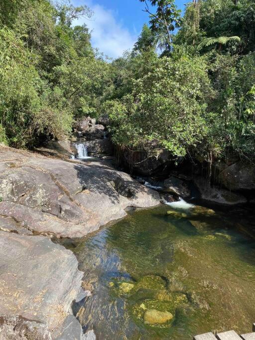 Refúgio na Serrinha do Alambari - Penedo -RJ