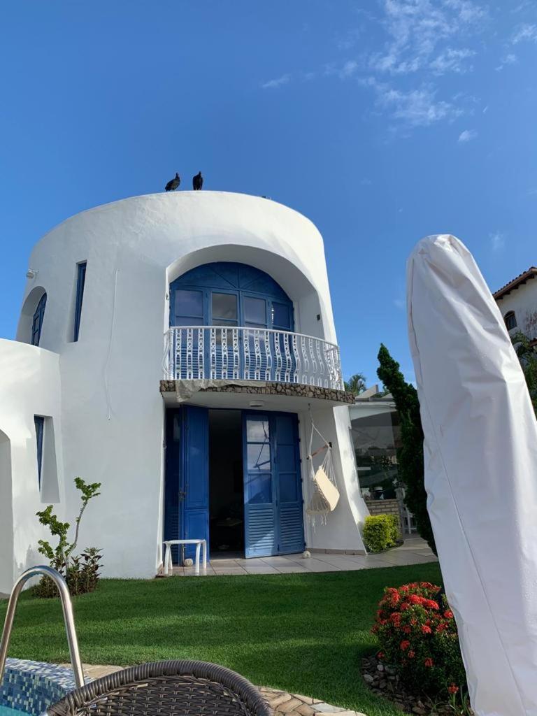 CASA DE REVISTA em Cabo Frio