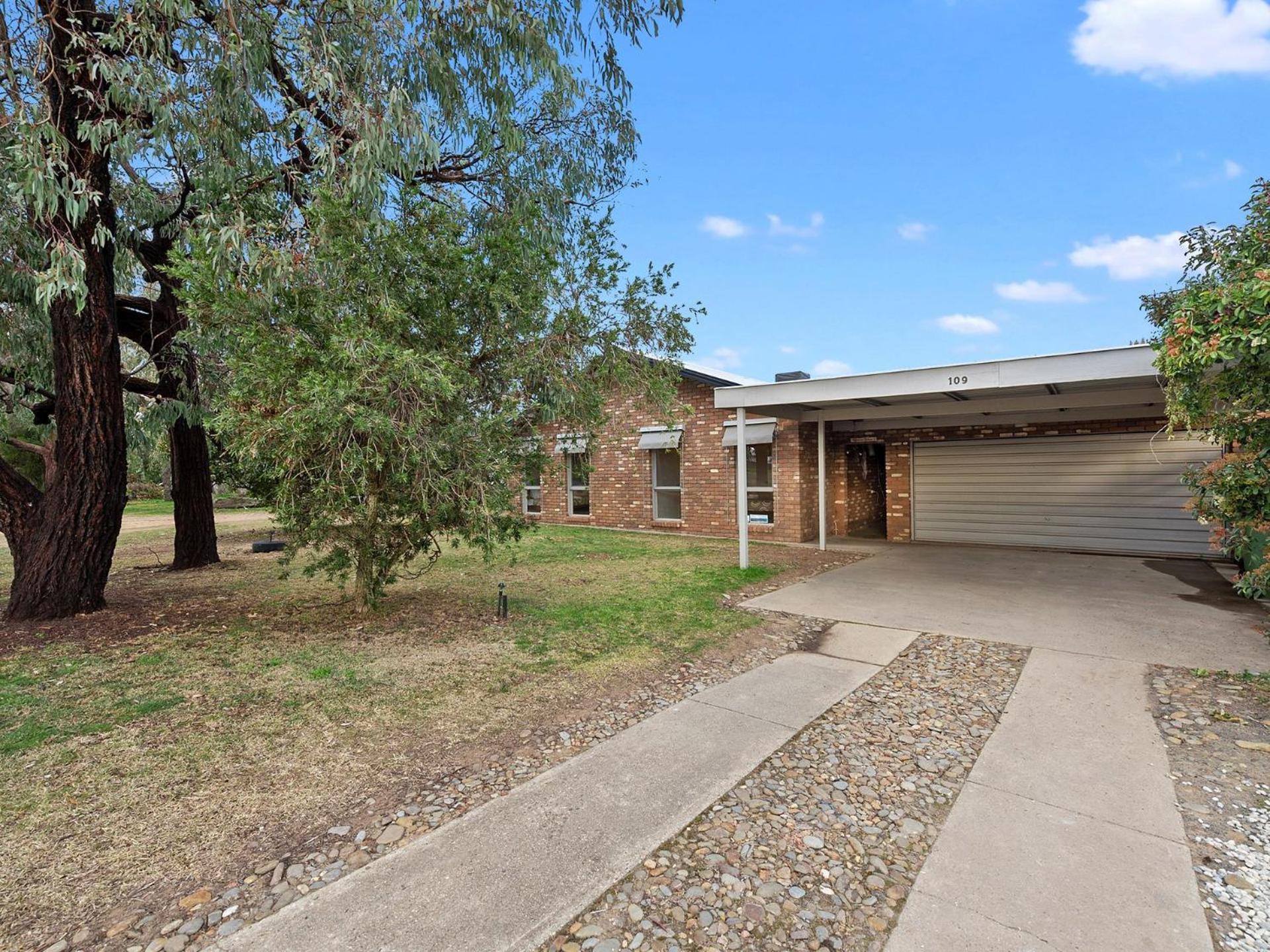 Lakeside Mulwala