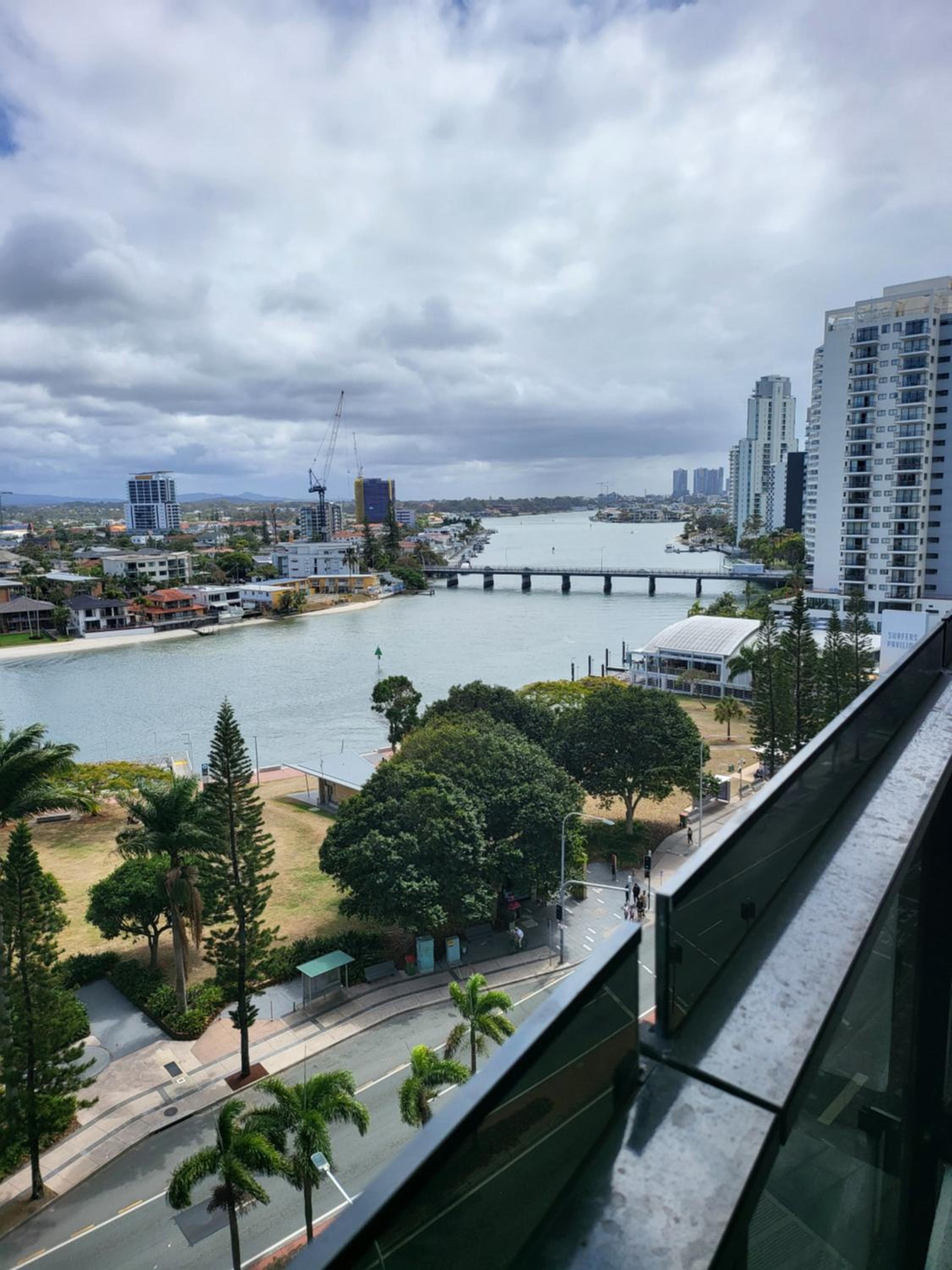 Circle on Cavill - Hosted by Coastal Letting Co.