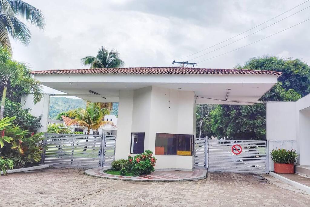 Linda Casa Campestre a 2 horas desde Bogotá