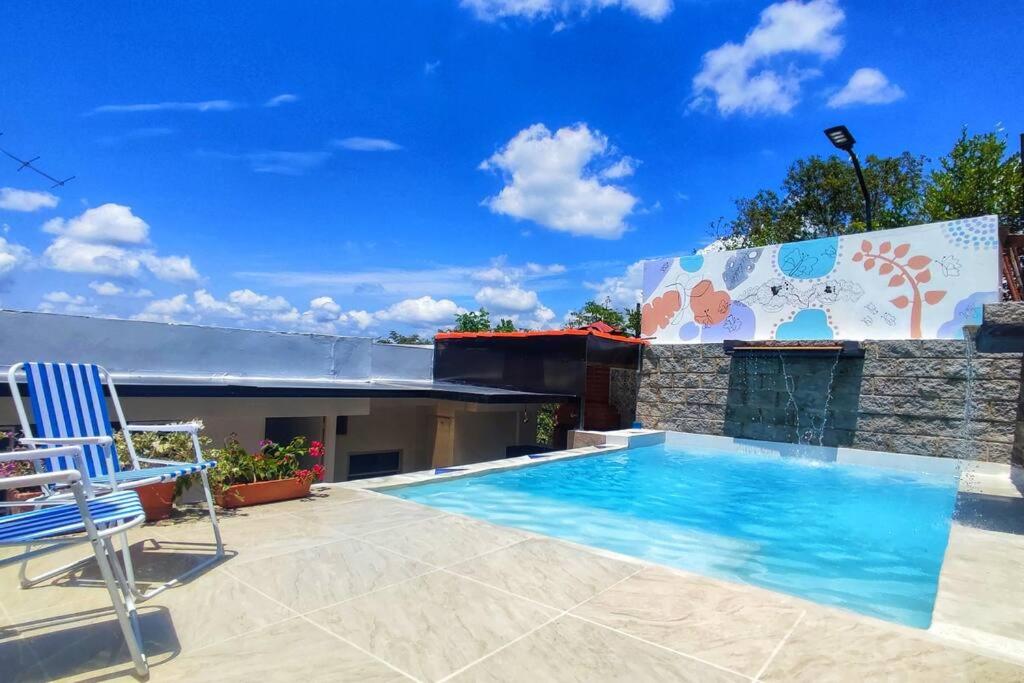 Linda Casa Campestre a 2 horas desde Bogotá