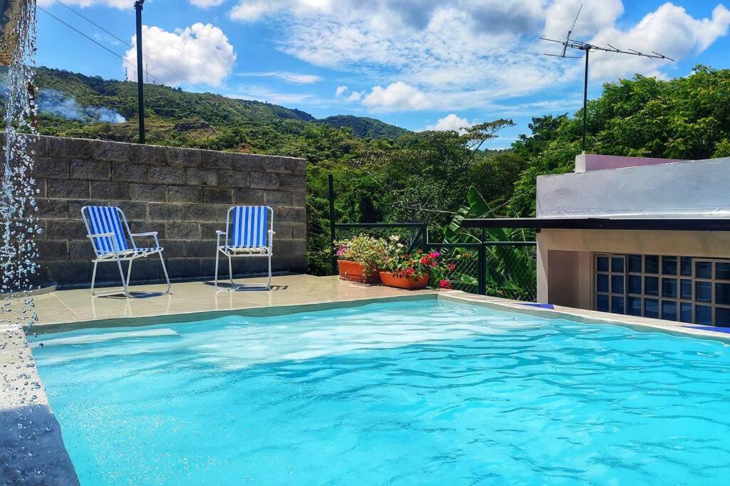 Linda Casa Campestre a 2 horas desde Bogotá