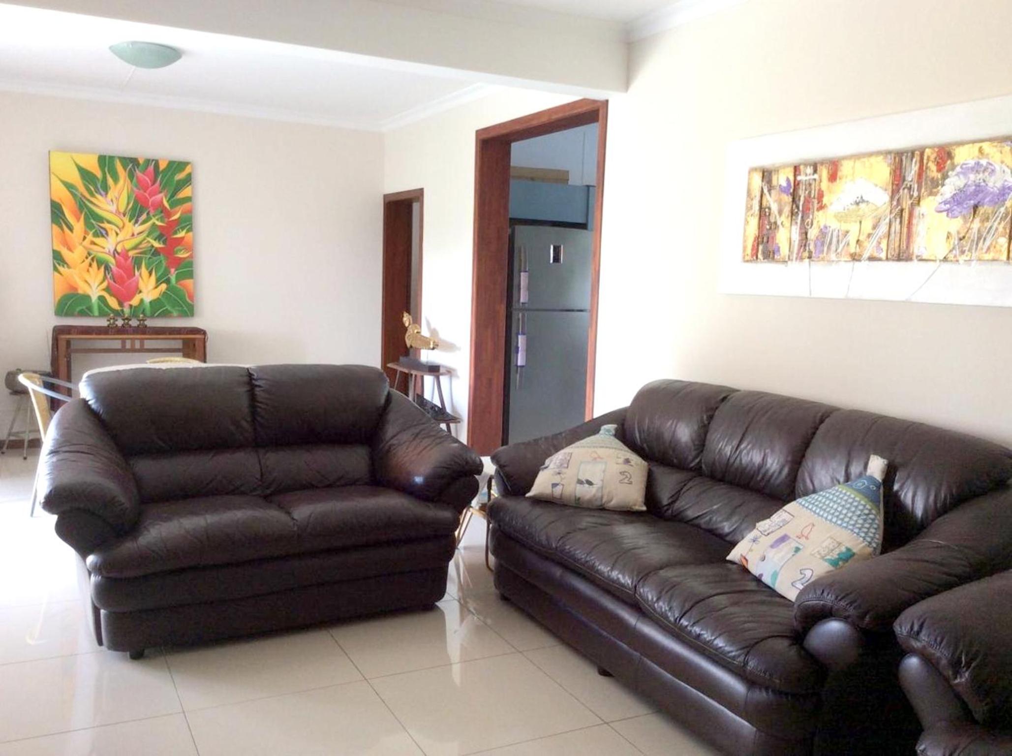 Spacious apartment in Pereybere 115 m² with shared pool view 4