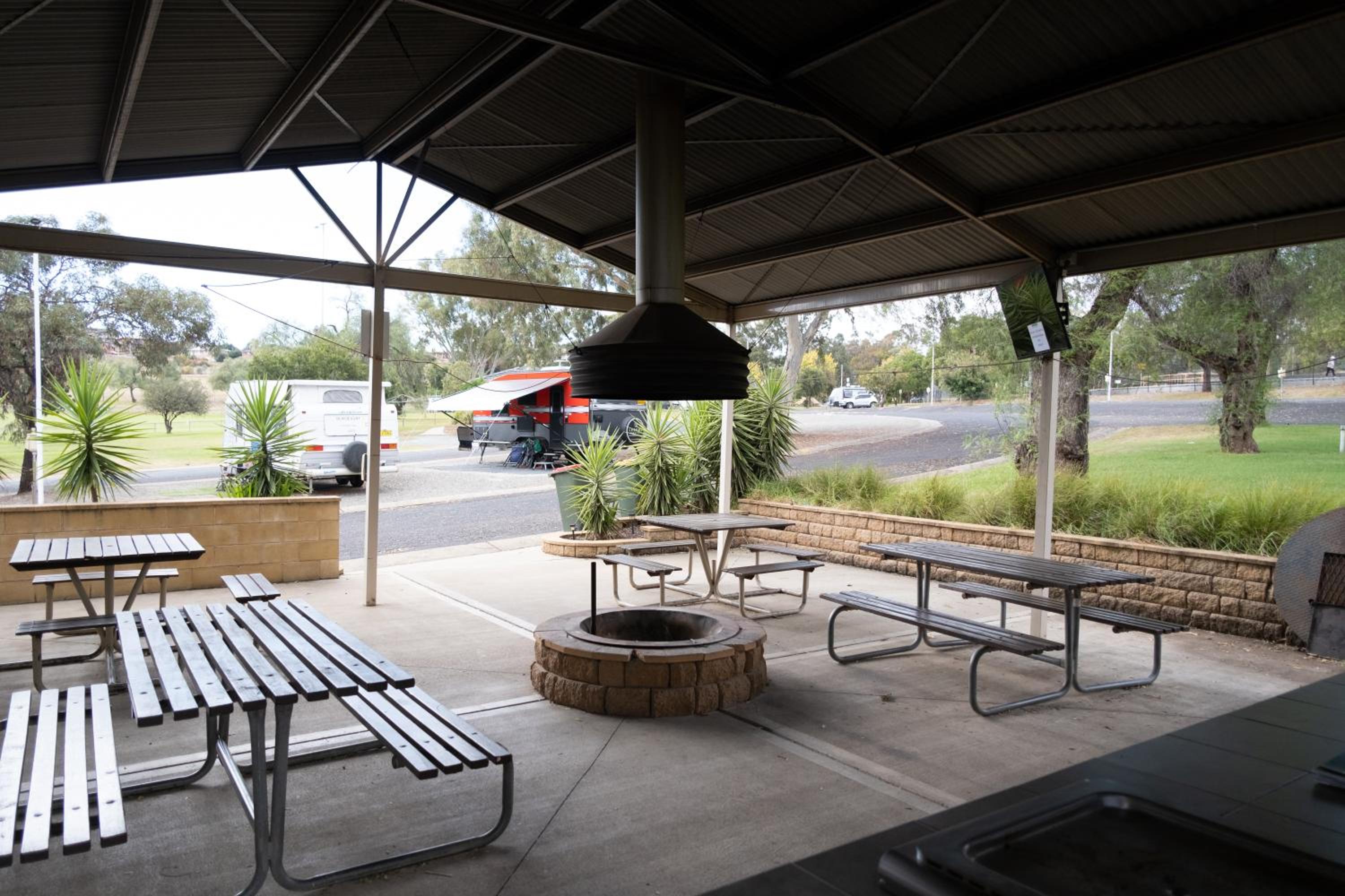 Spicer Caravan Park