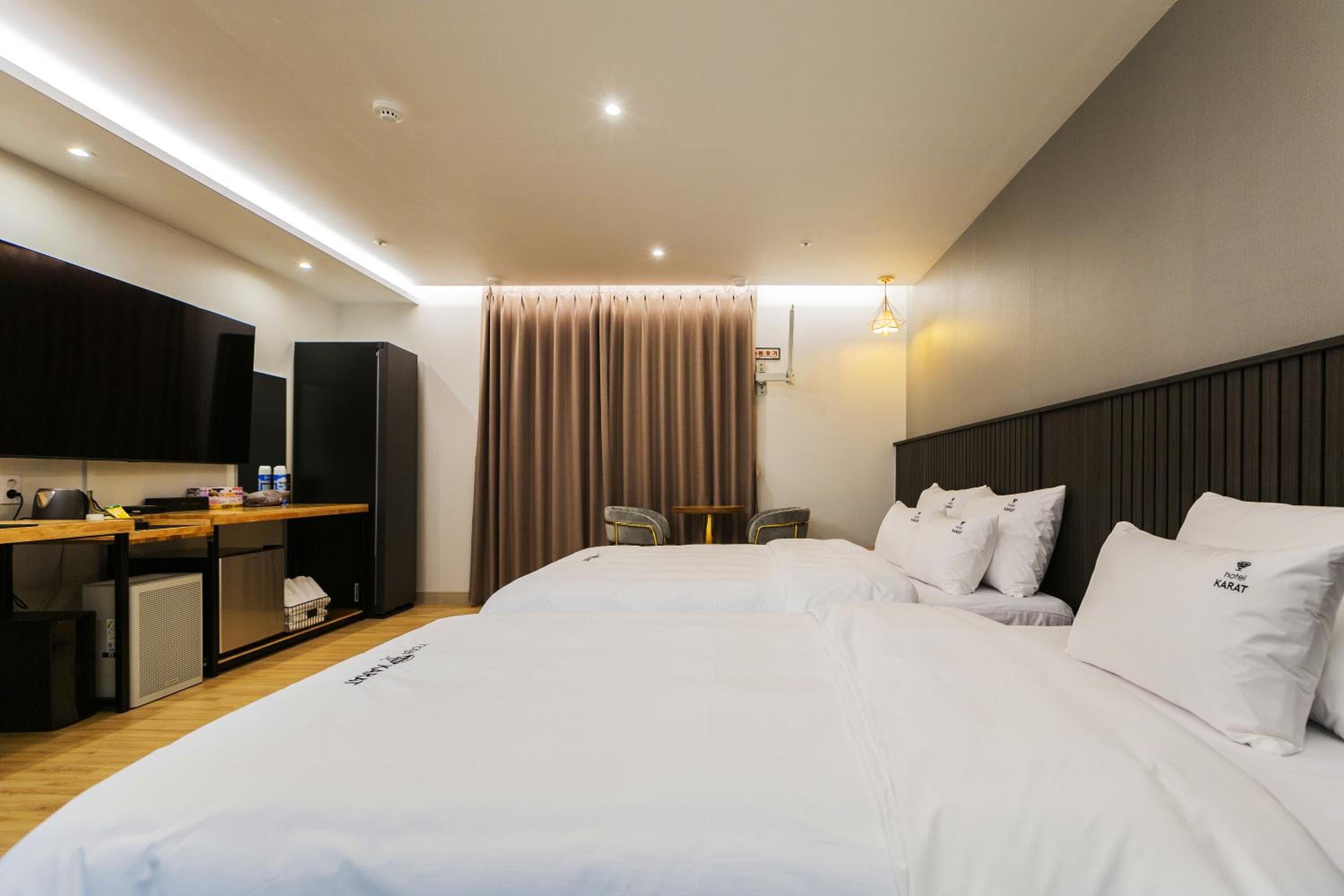 Choeup Karat Hotel