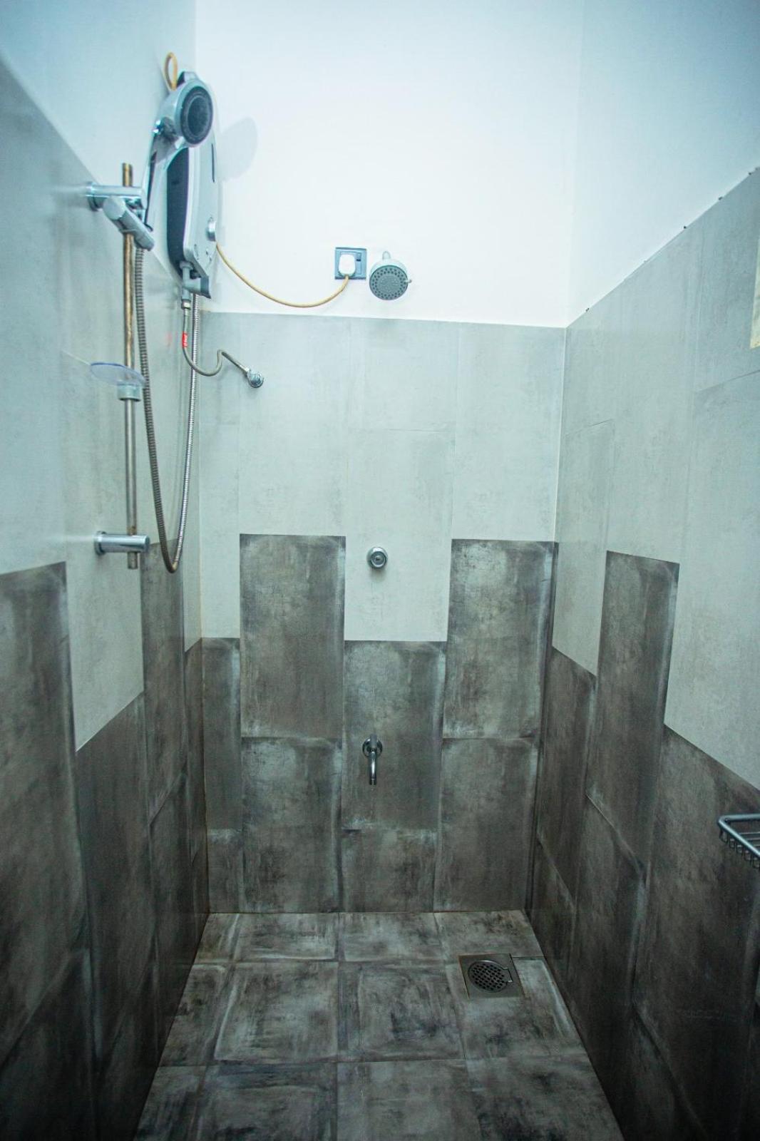 Photo 32