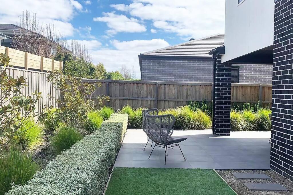 Werribee Gem Luxe Home Family Getaway 6Bed Netflix
