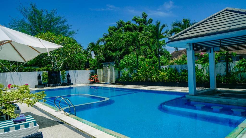 Aldeoz Villa Nusa Dua photo 5
