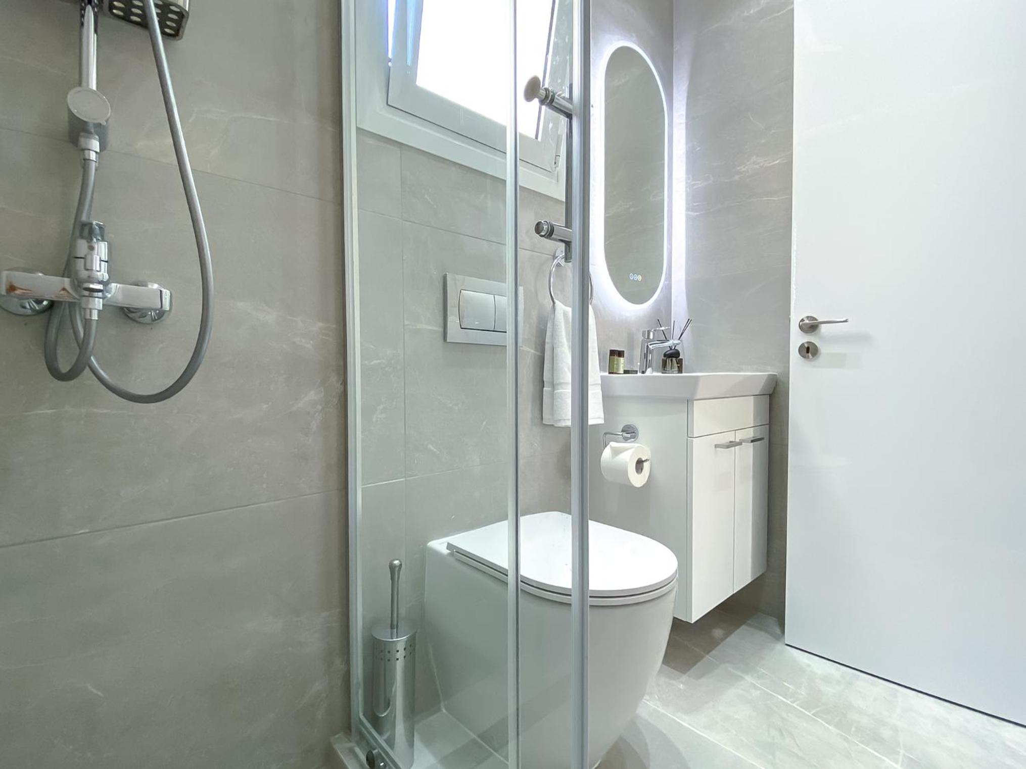 Phaedrus Living Limnaria Luxury Flat Vine 121