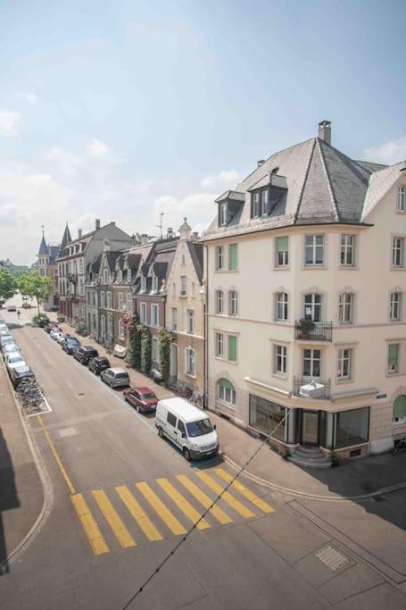 Modern 3-bedroom apartment in city centre