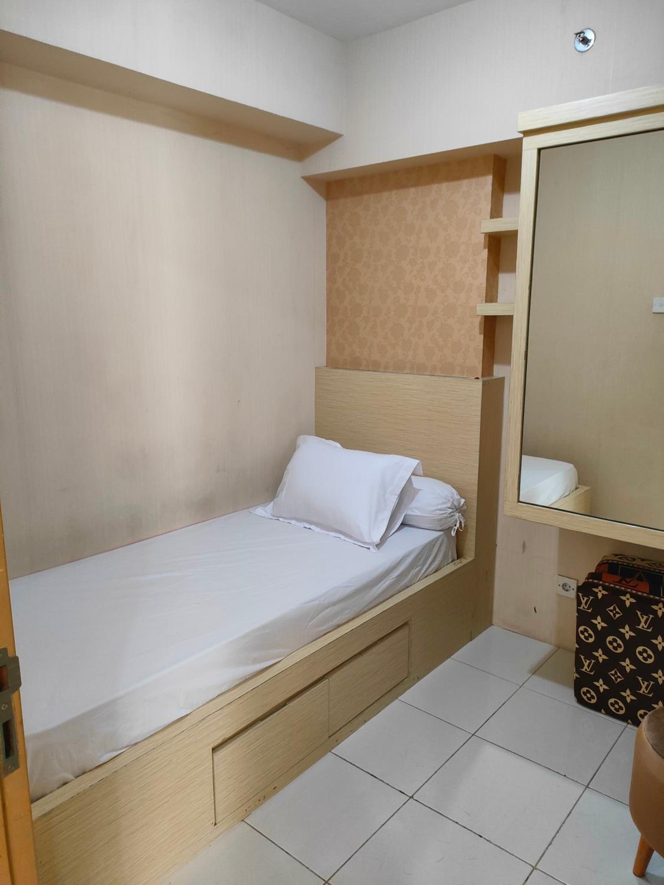 Educity 2 Bedroom by Marco H10 Wifi view 3