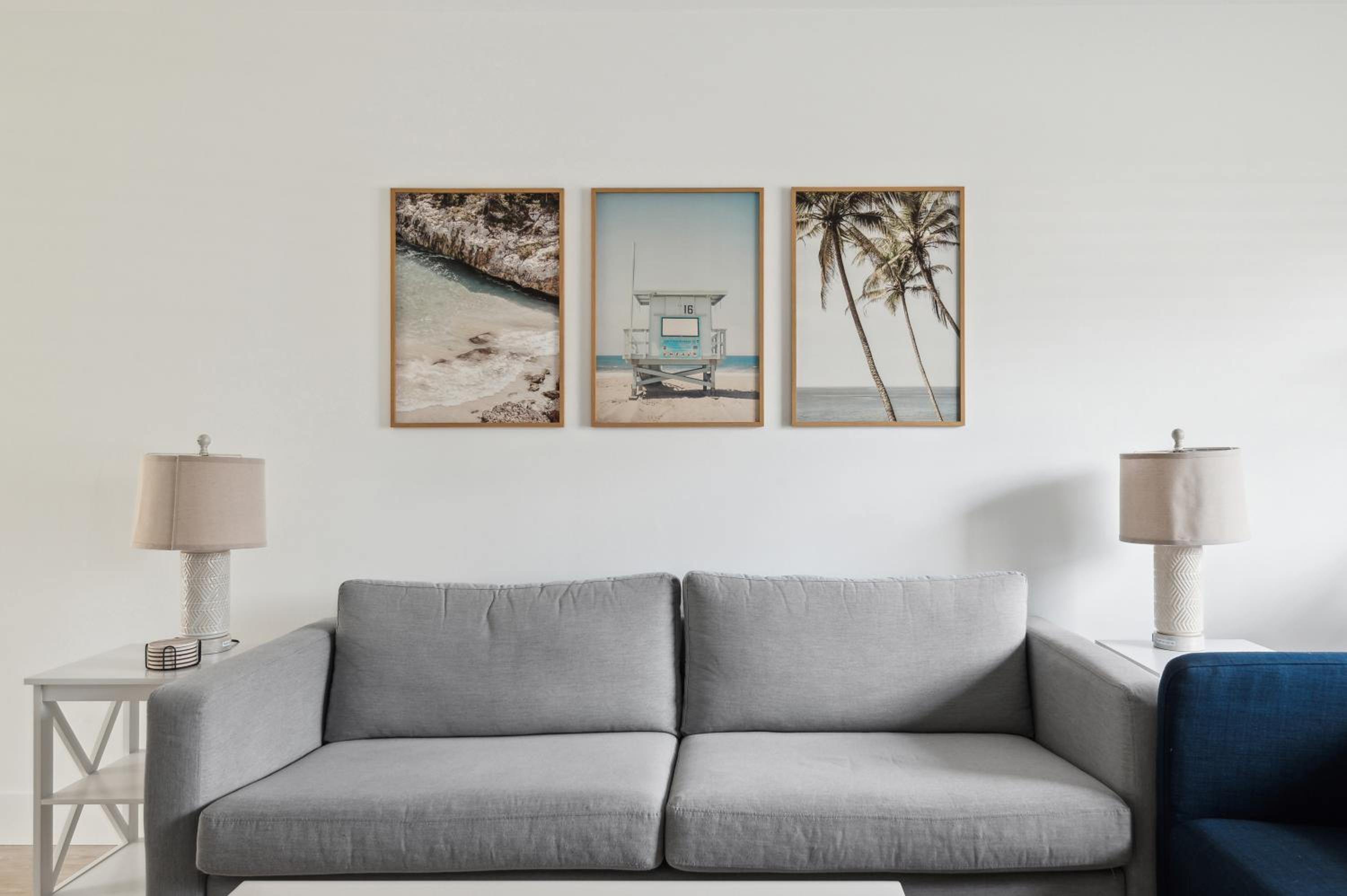 Amazing 2 Bedroom Townhouse near beach view 4