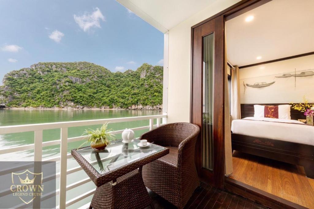 Aquamarine Premium Cruise view 2
