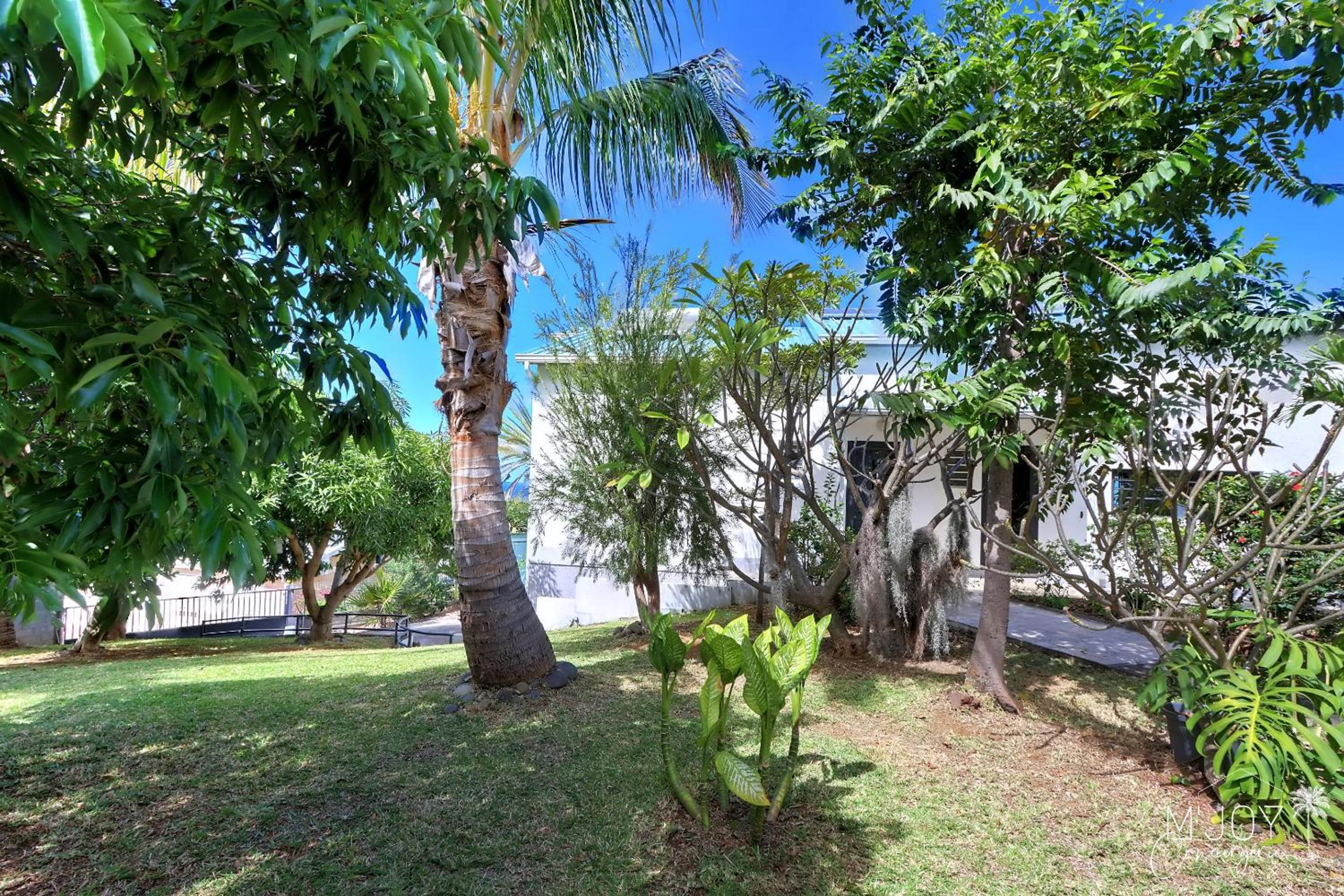 VILLA JÎVANA and its panoramic view view 2