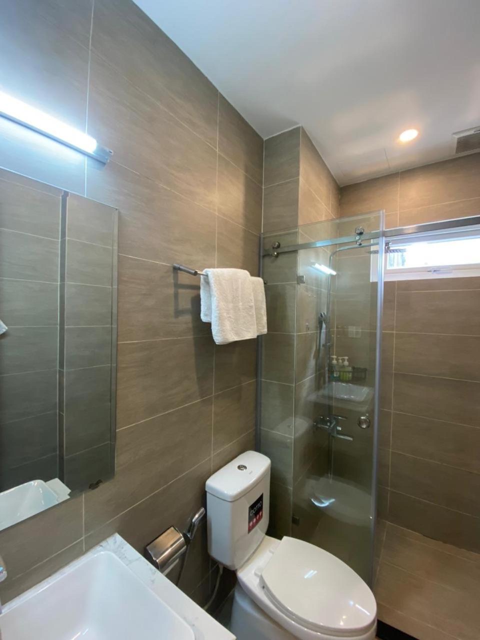 The Jade Apartment