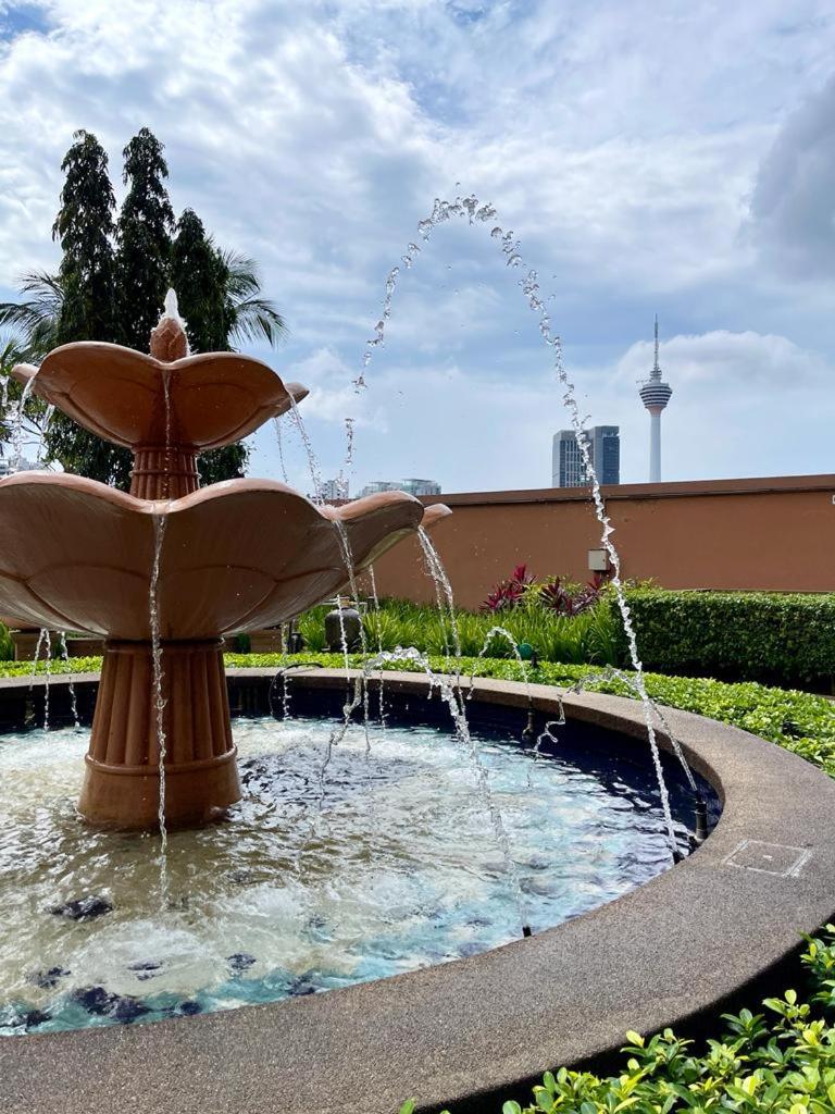 KLCC Twin Towers & KL Tower View Apartment at Times Square