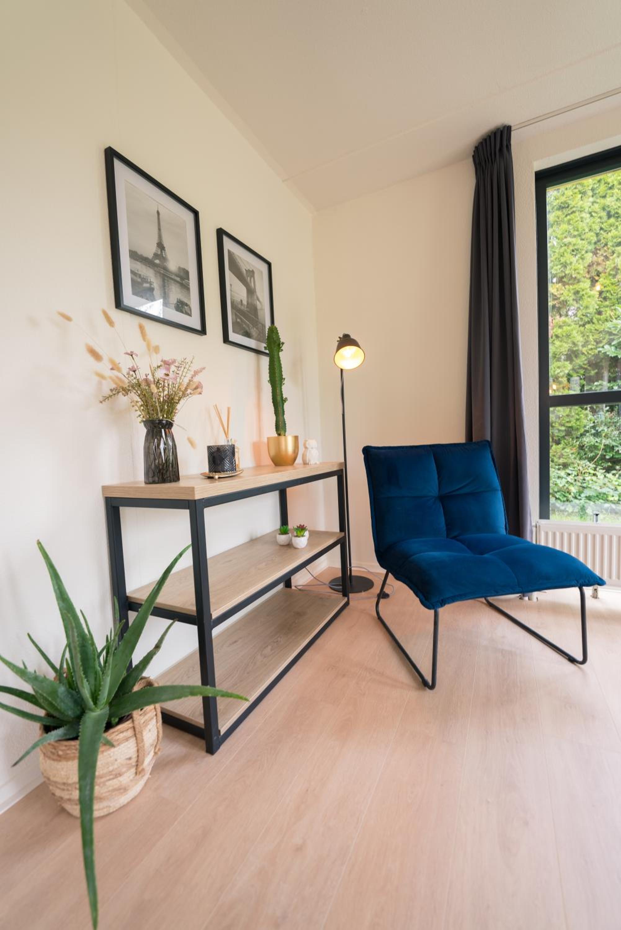 Goldenescape 6P Vip cottage met royale tuin en Hottub view 4