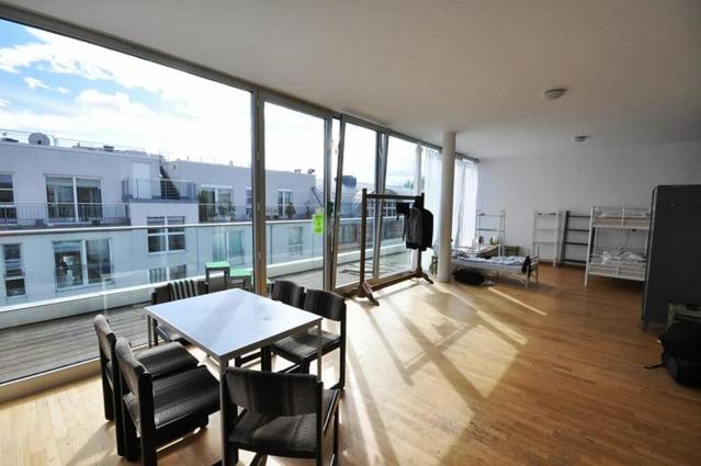 Heart of Gold Hostel & Capsules Berlin